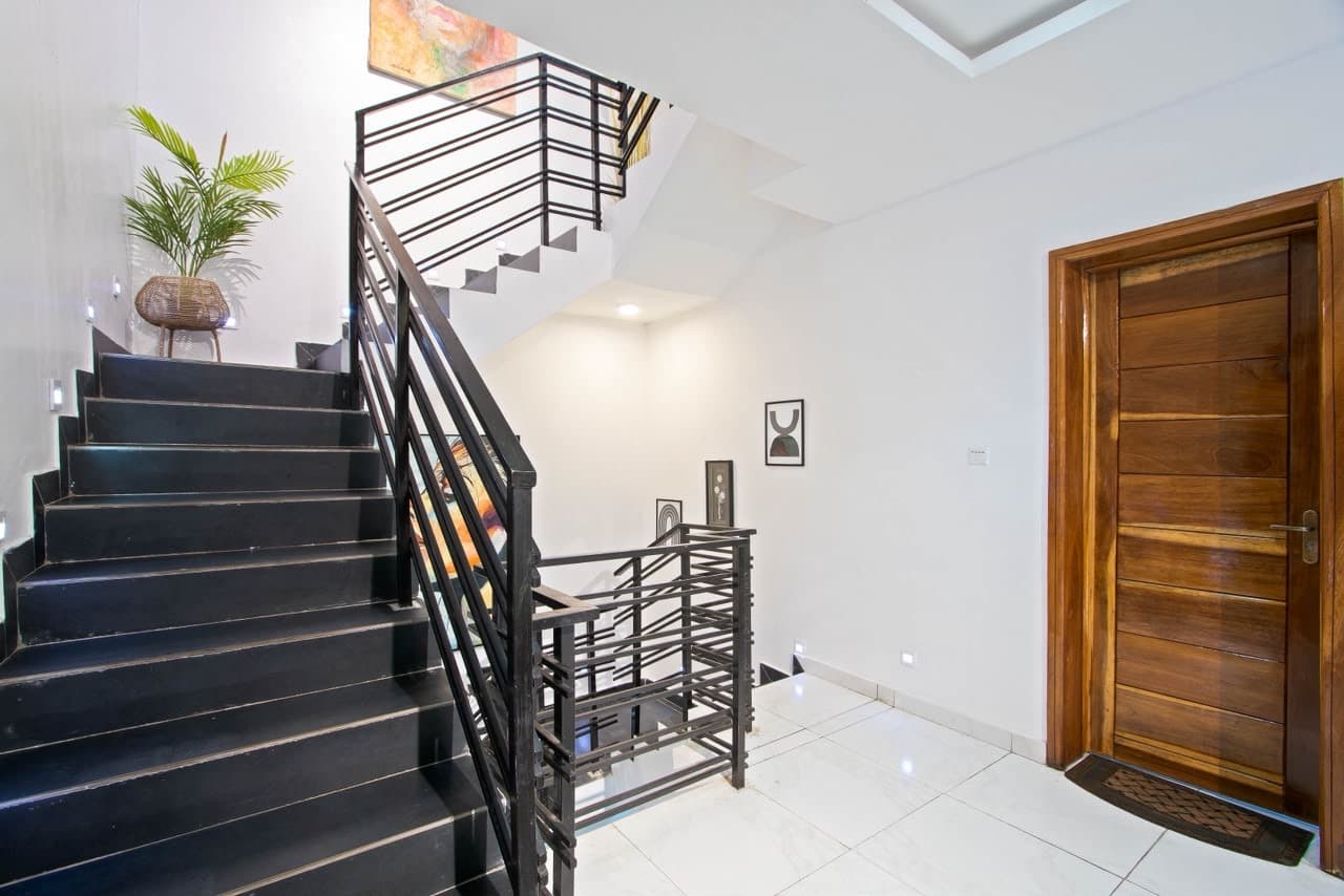 4 bedroom ensuite terrace 