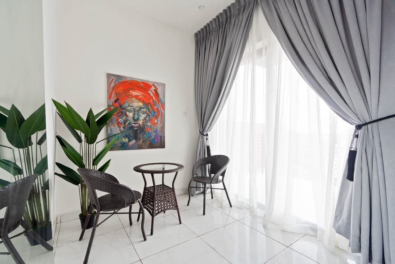 4 bedroom ensuite terrace 
