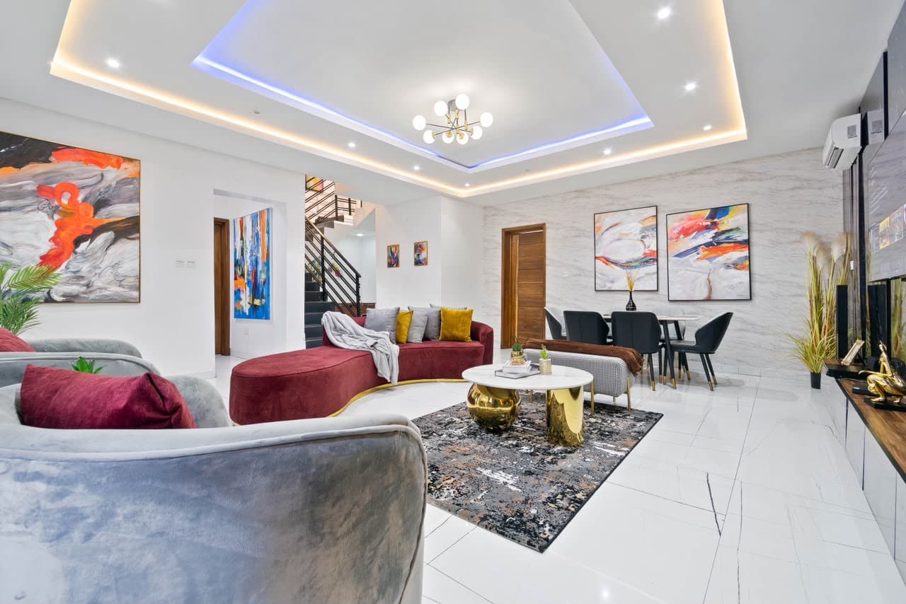 4 bedroom ensuite terrace 