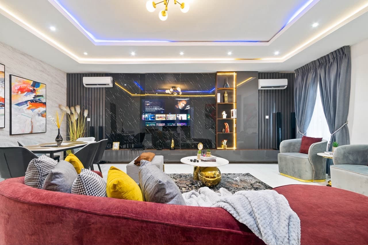 4 bedroom ensuite terrace 